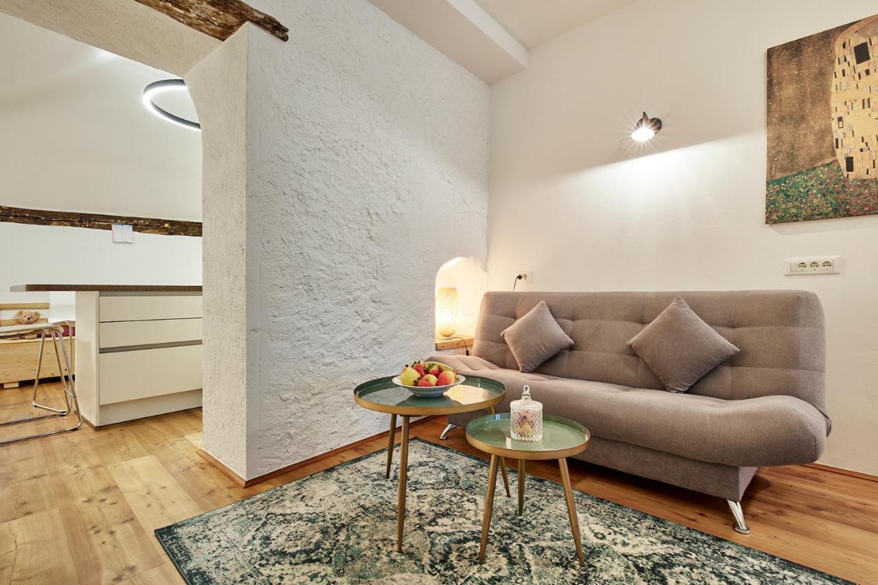 Karina Lauben Lodge Egna Esterno foto